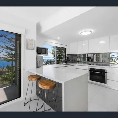 The Golden Beach House Absolute Water Front Exterior photo